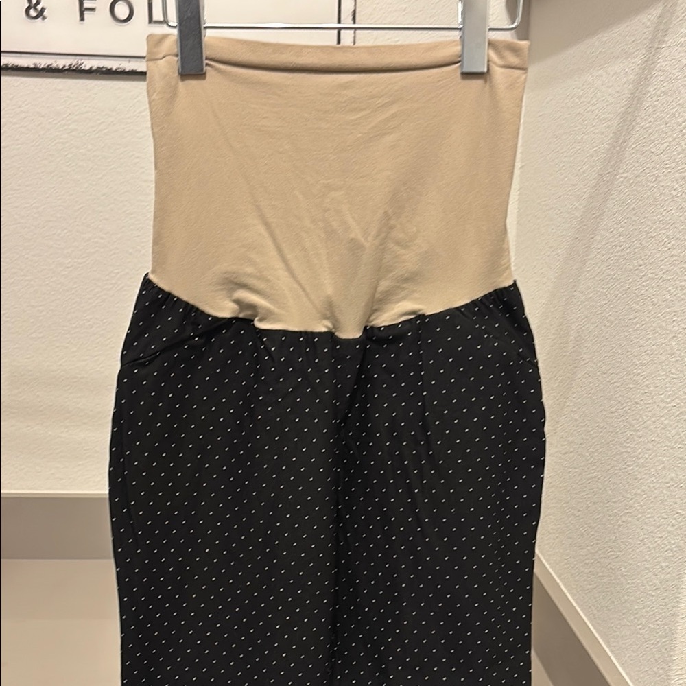 Motherhood Maternity Polka Dot Business Casual Capris